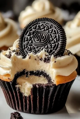 Christmas Oreo Cupcakes