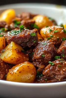 Slow Cooker Garlic Beef Potatoes