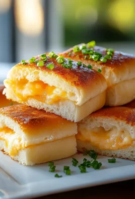 Mini Grilled Cheese Hawaiian Rolls